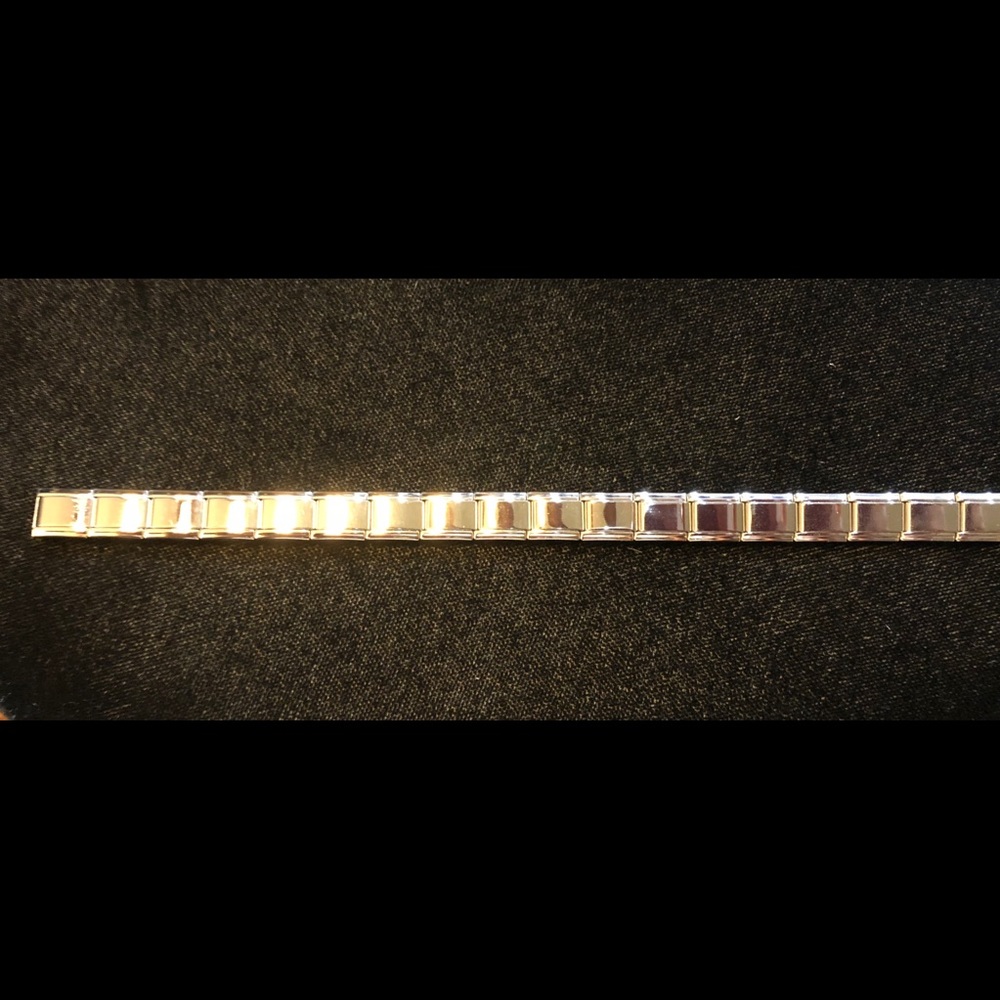 Brand New Uberry Bracelet